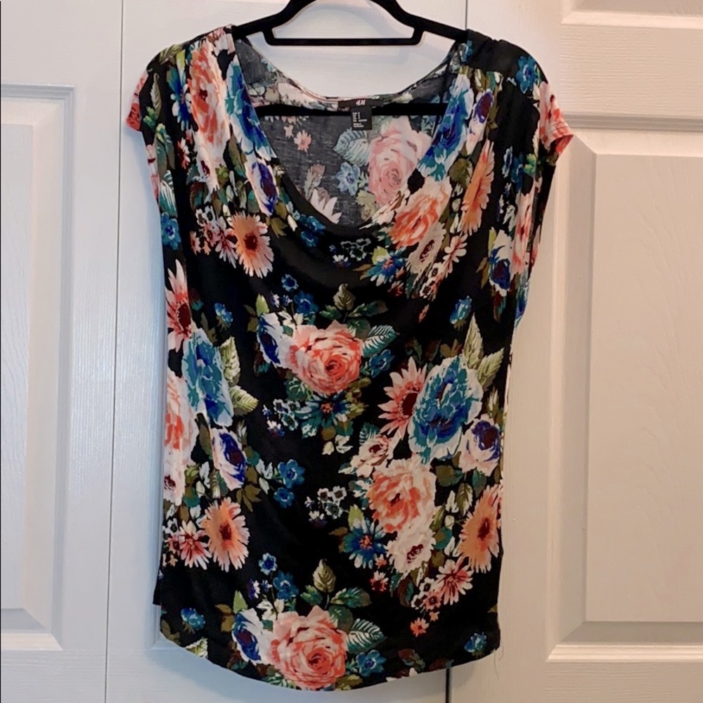 H&M flower blouse